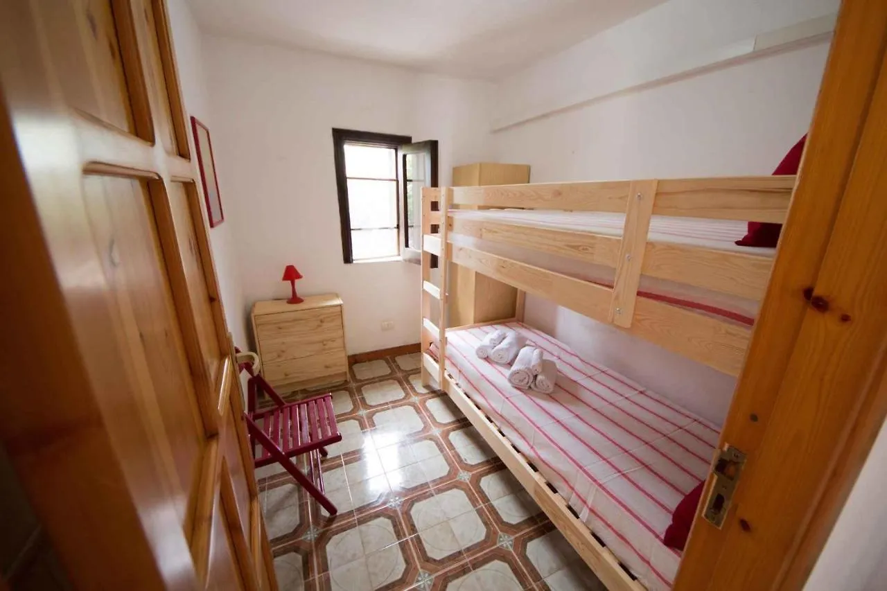 Two-Bedroom Apartment In Siracusa II Ognina