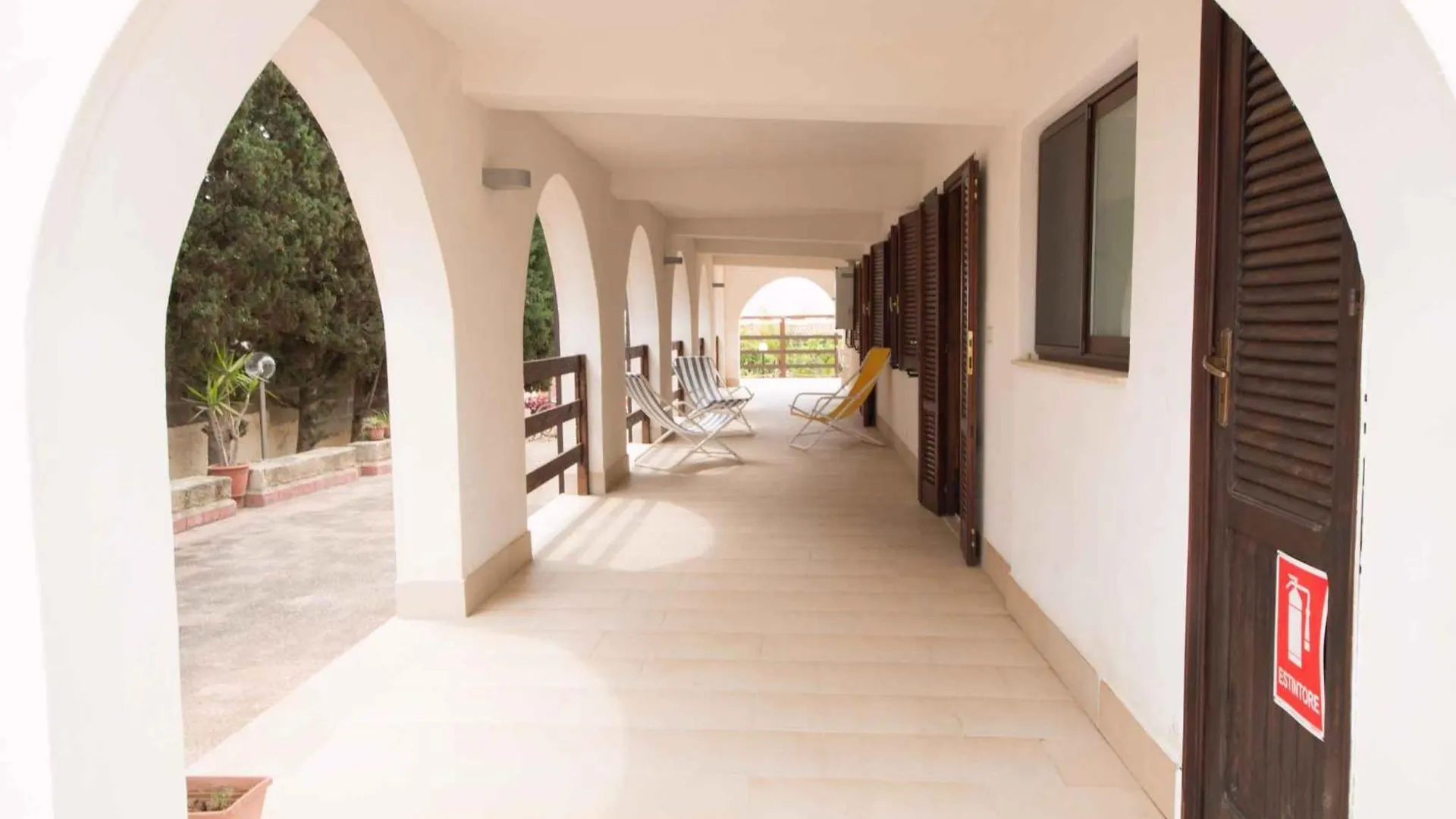 Two-Bedroom Apartment In Siracusa II Ognina