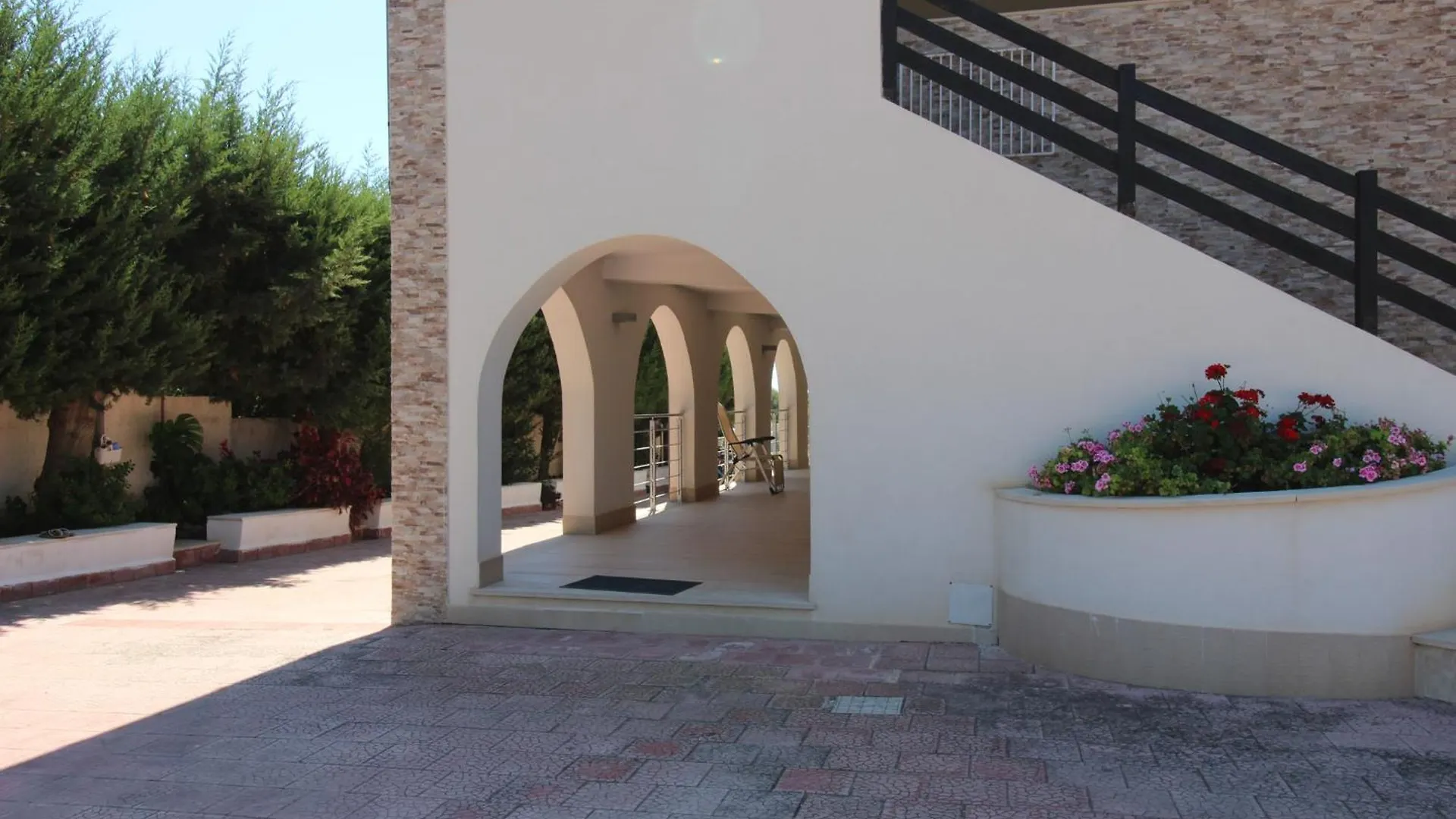 Two-Bedroom Apartment In Siracusa II Ognina Italien